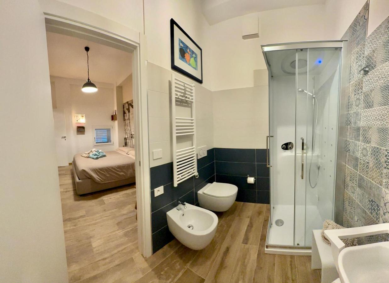 Bed Art Relaxing Suite - Appartamento Con Sauna Happiness Suite Gallery San Benedetto del Tronto Eksteriør billede